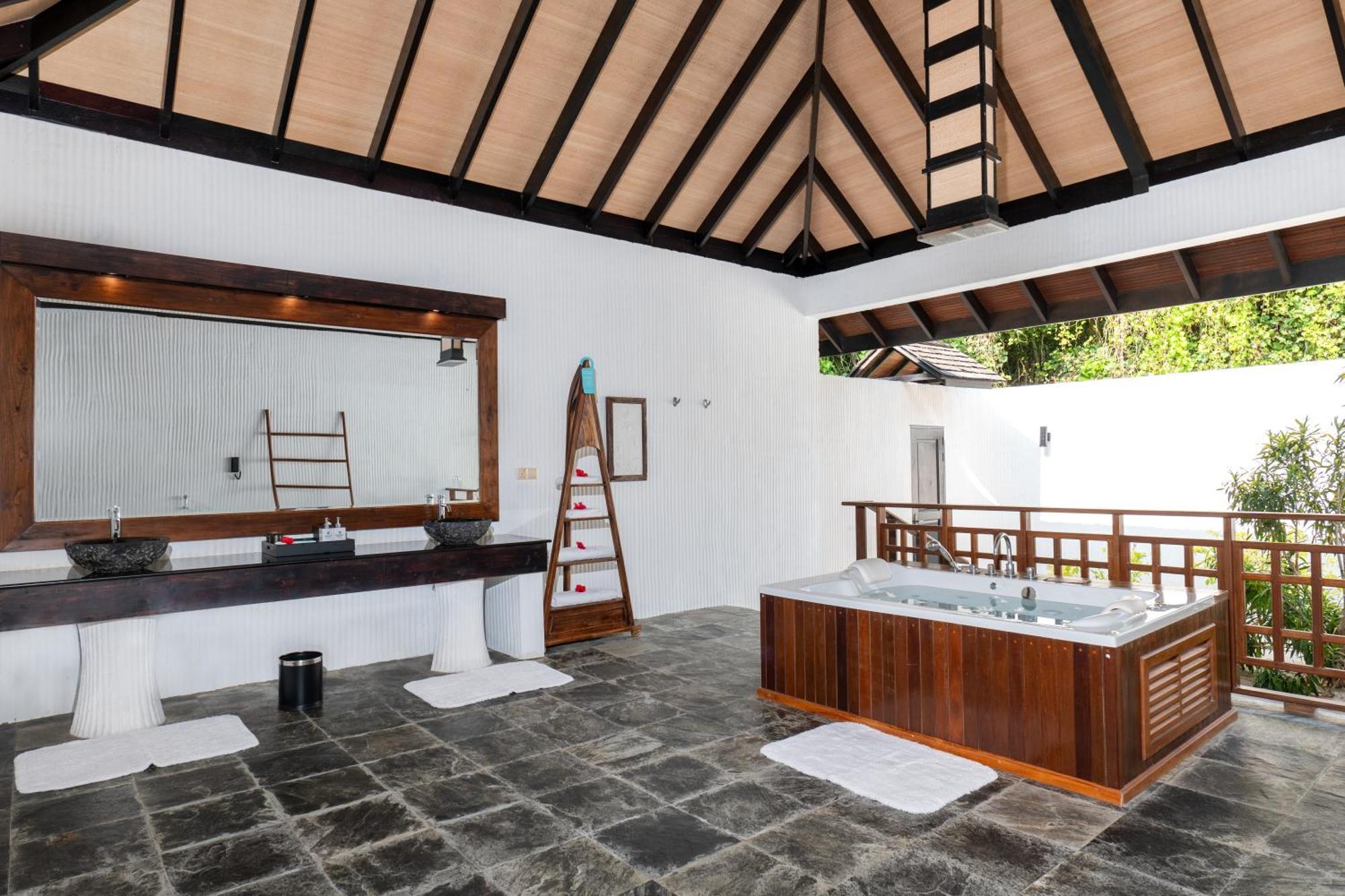 Hideaway Beach Resort&Spa Dhidhdhoo  Exterior foto